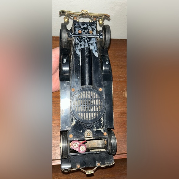 Vintage Transistor 1931 Rolls Royce Radio ( 9 volt ) - Picture 5 of 6